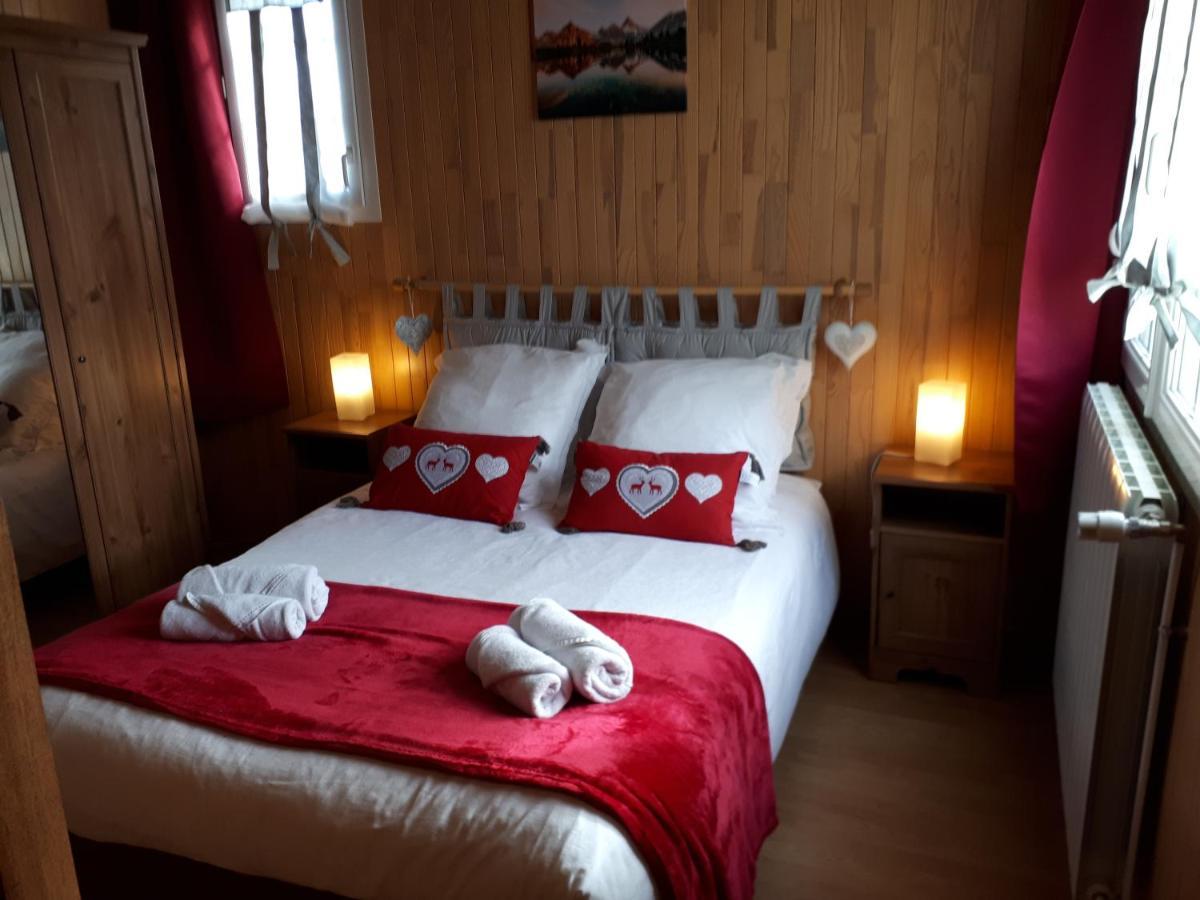 Bed and Breakfast L'Aur~Elie Lalinde Экстерьер фото