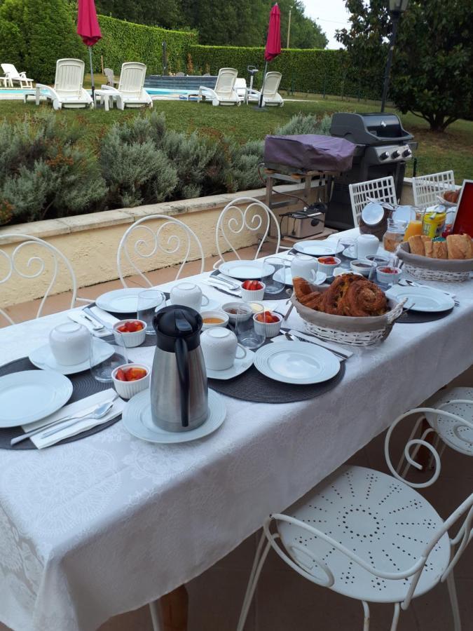 Bed and Breakfast L'Aur~Elie Lalinde Экстерьер фото